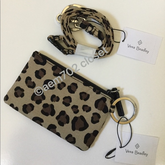 Vera Bradley Handbags - NWT VERA BRADLEY ZIP ID SET